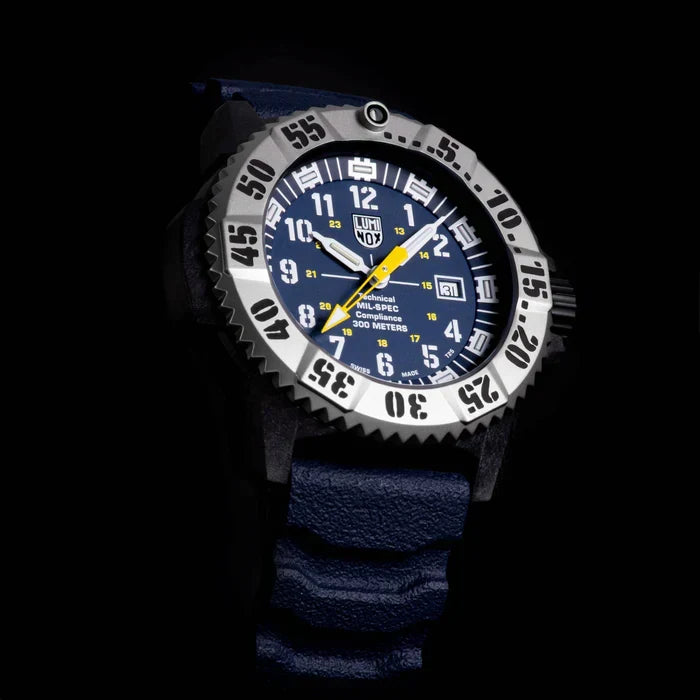 Luminox MIL-SPEC Inspired 46mm Military Watch / Diver's Watch XL.3355.2