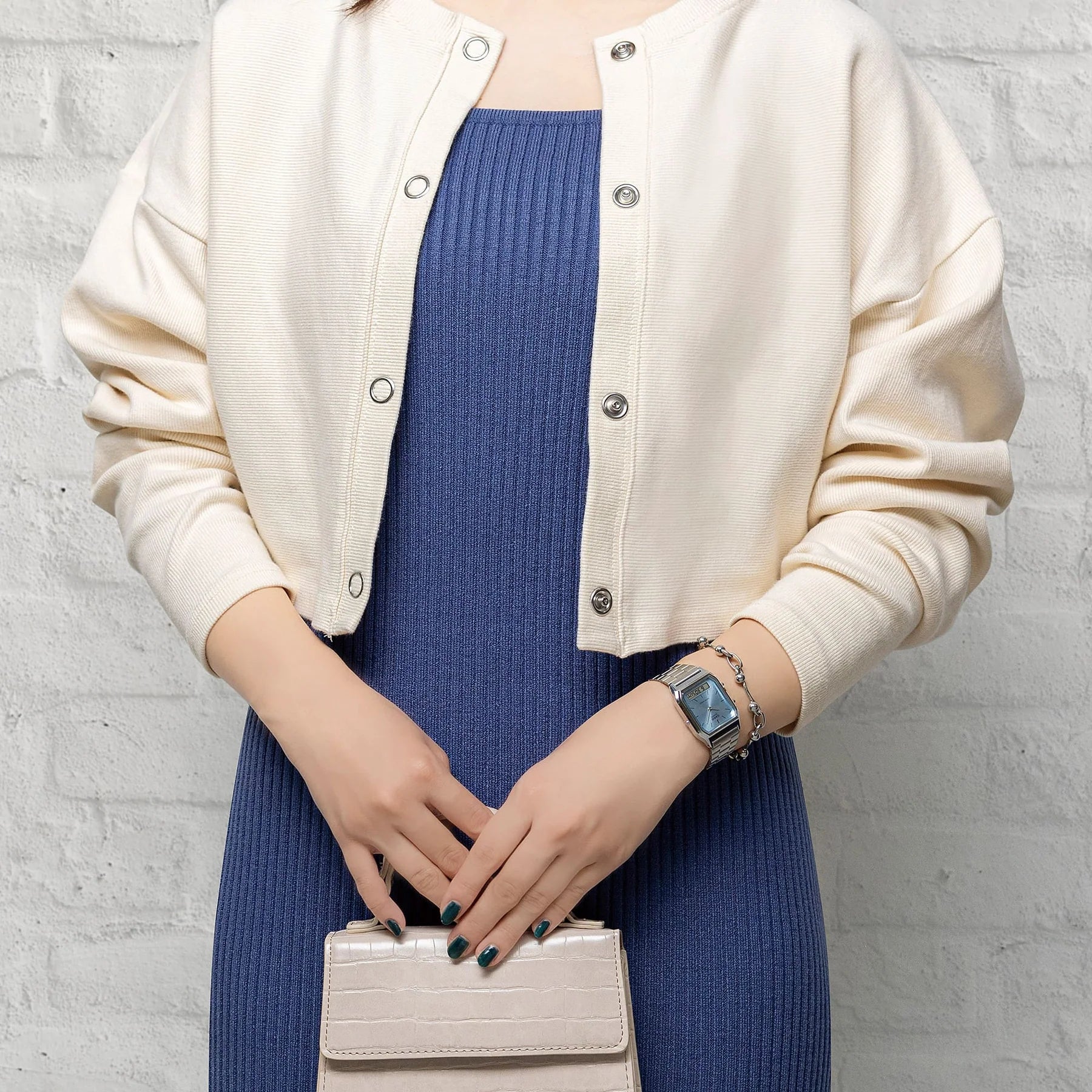 Casio Classic Vintage Stainless Steel Turquoise Dial Watch AQ230A-2A1