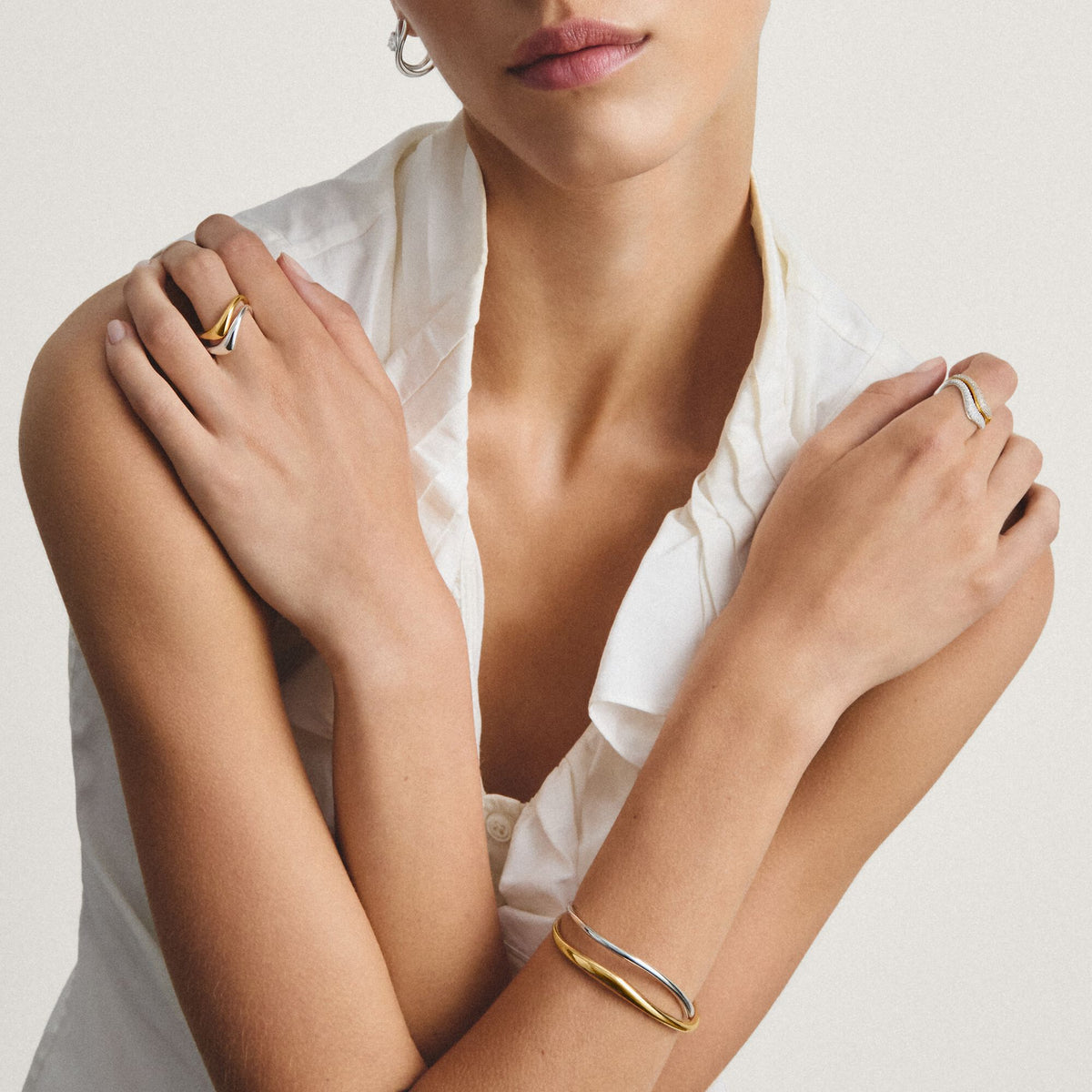 Thomas Sabo Bangle with wave design TAR122