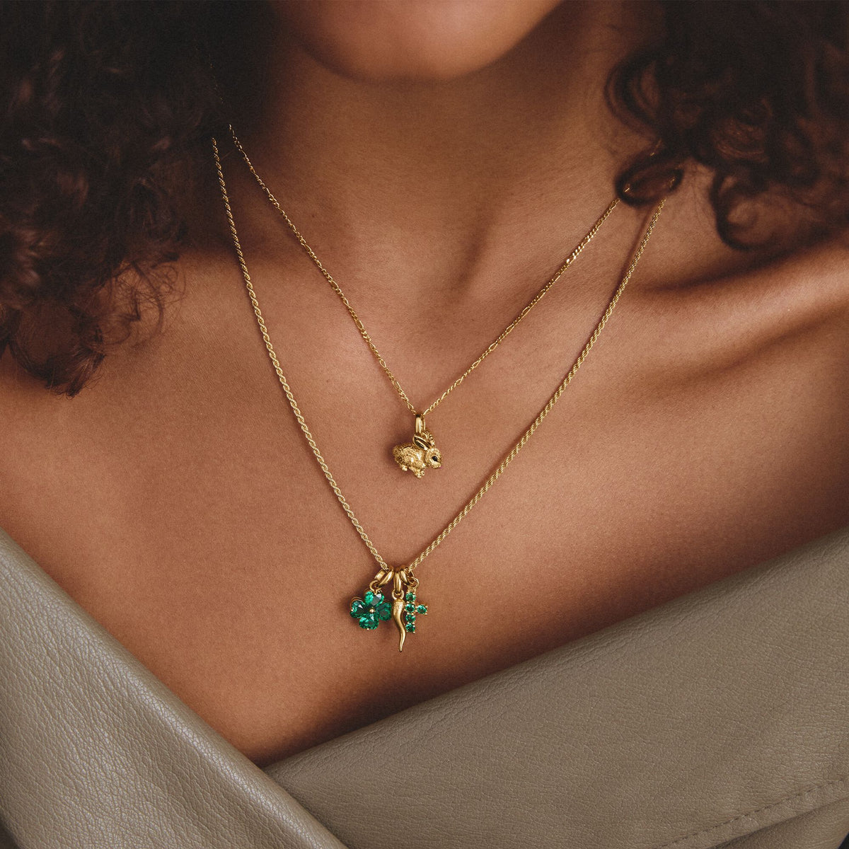 Thomas Sabo Gold-Plated Four-Leaf Clover Charm with Green Heart-Cut Stones CCC1326MGRY CCC1326MGRY view 4