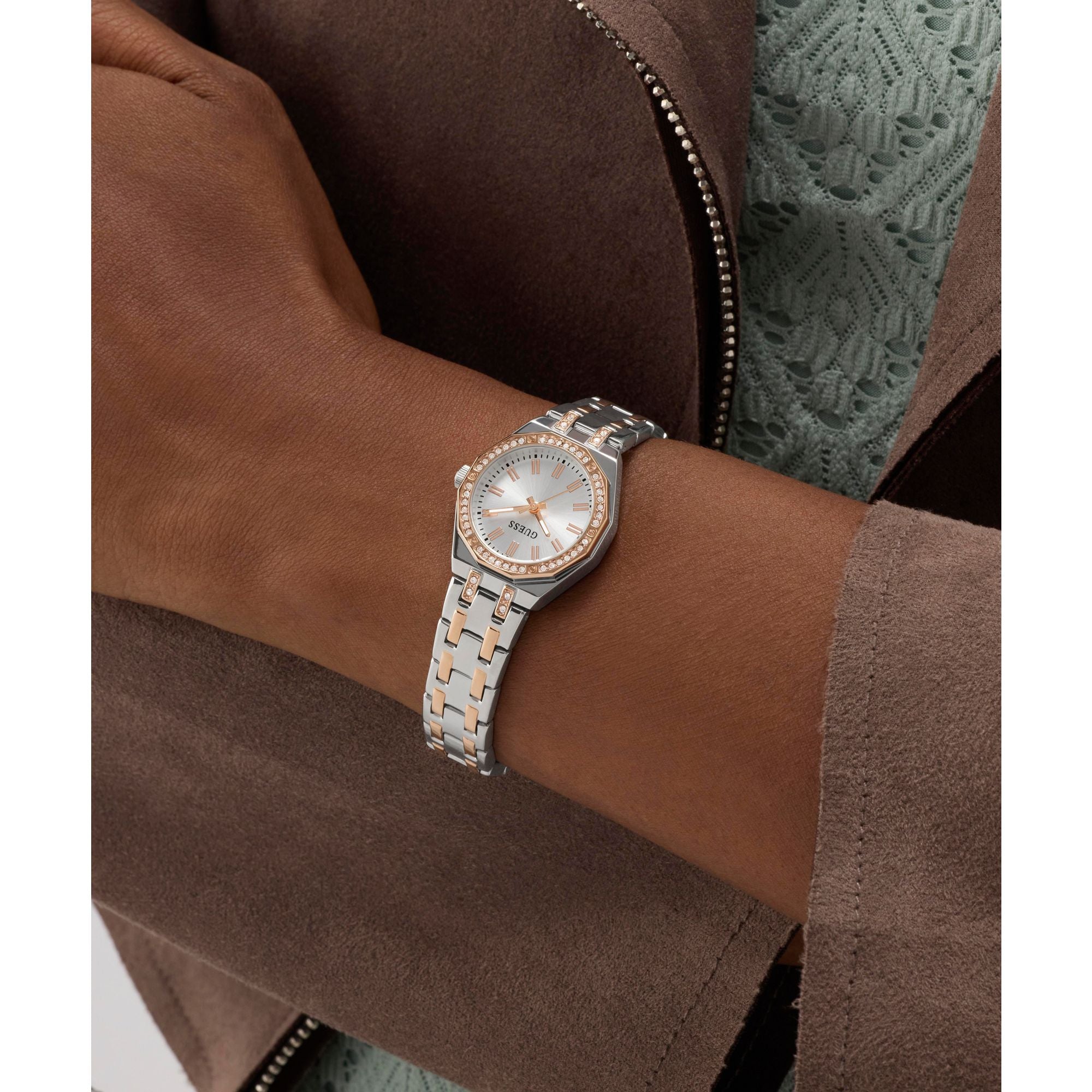 Guess GW0931L5 Watch - Clasp
