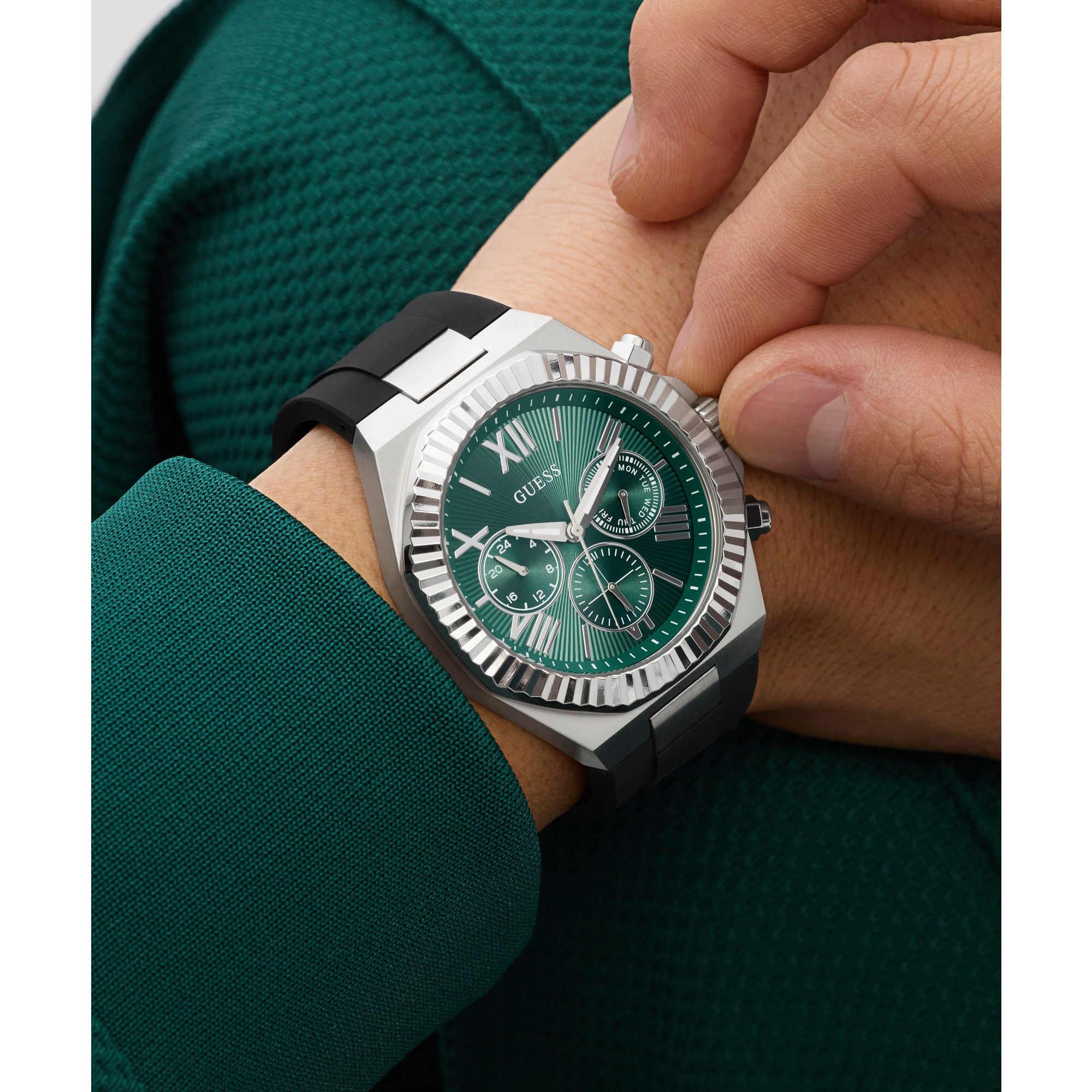 Guess GW1011G1 Watch - Box