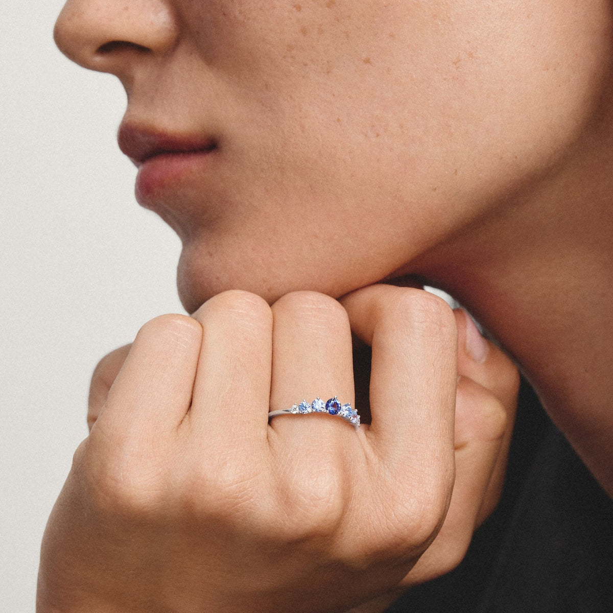 Thomas Sabo Ring with blue stones TR2551U52 view 3