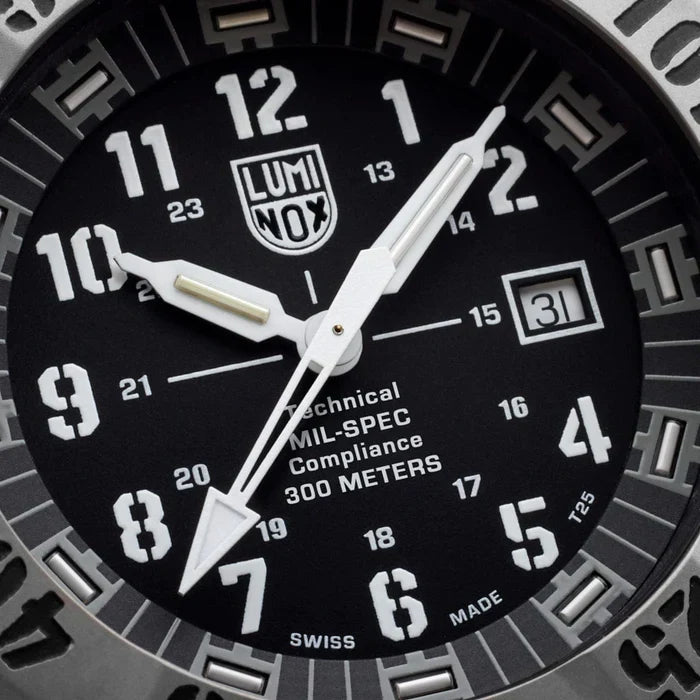 Luminox MIL-SPEC Inspired 46mm Military Watch / Diver's Watch XL.3351.2
