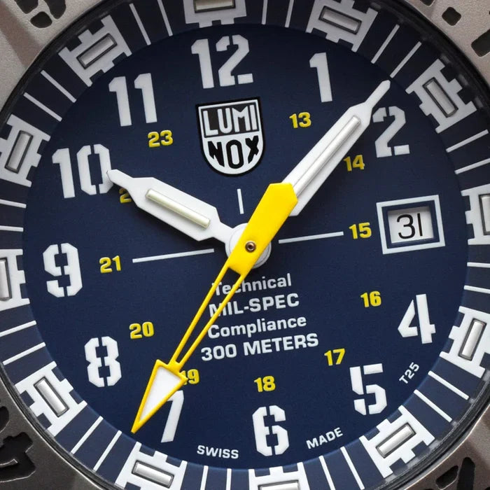 Luminox MIL-SPEC Inspired 46mm Military Watch / Diver's Watch XL.3355.2