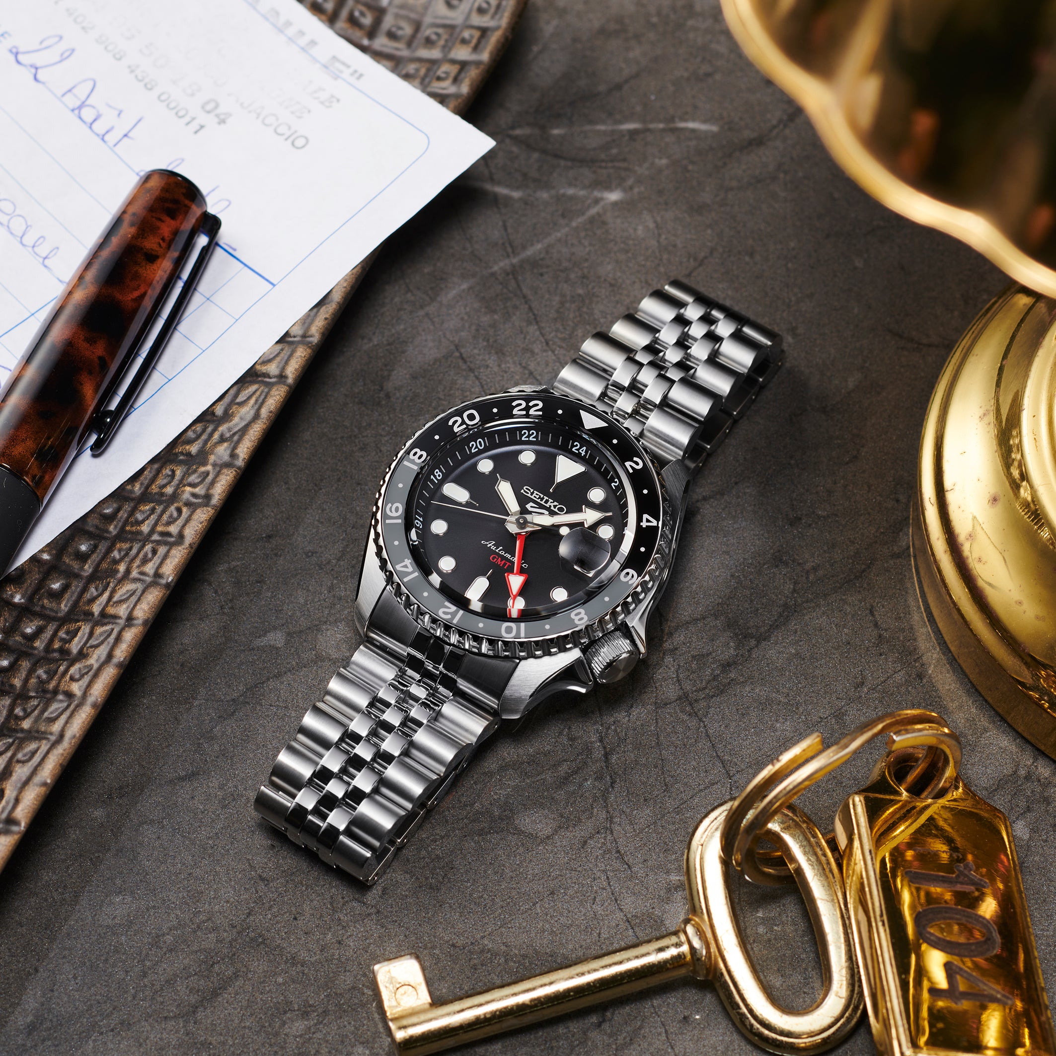Seiko 5 Sports GMT "SKX" Charcoal Dial SSK001K