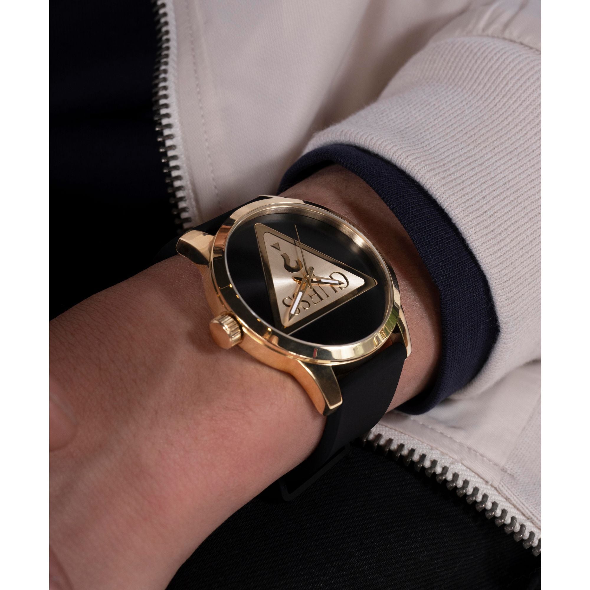 Guess GW0781G4 Watch - Clasp