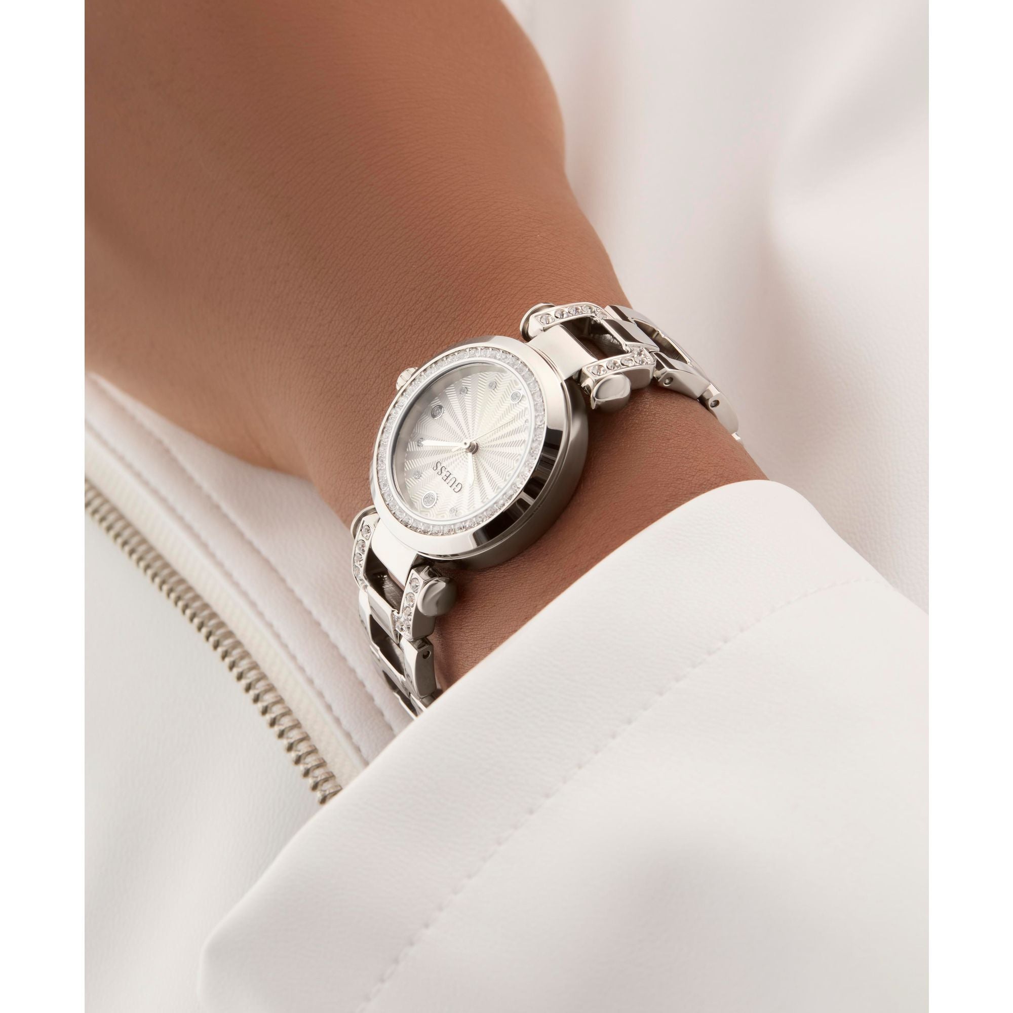 Guess GW0869L3 Watch - Clasp