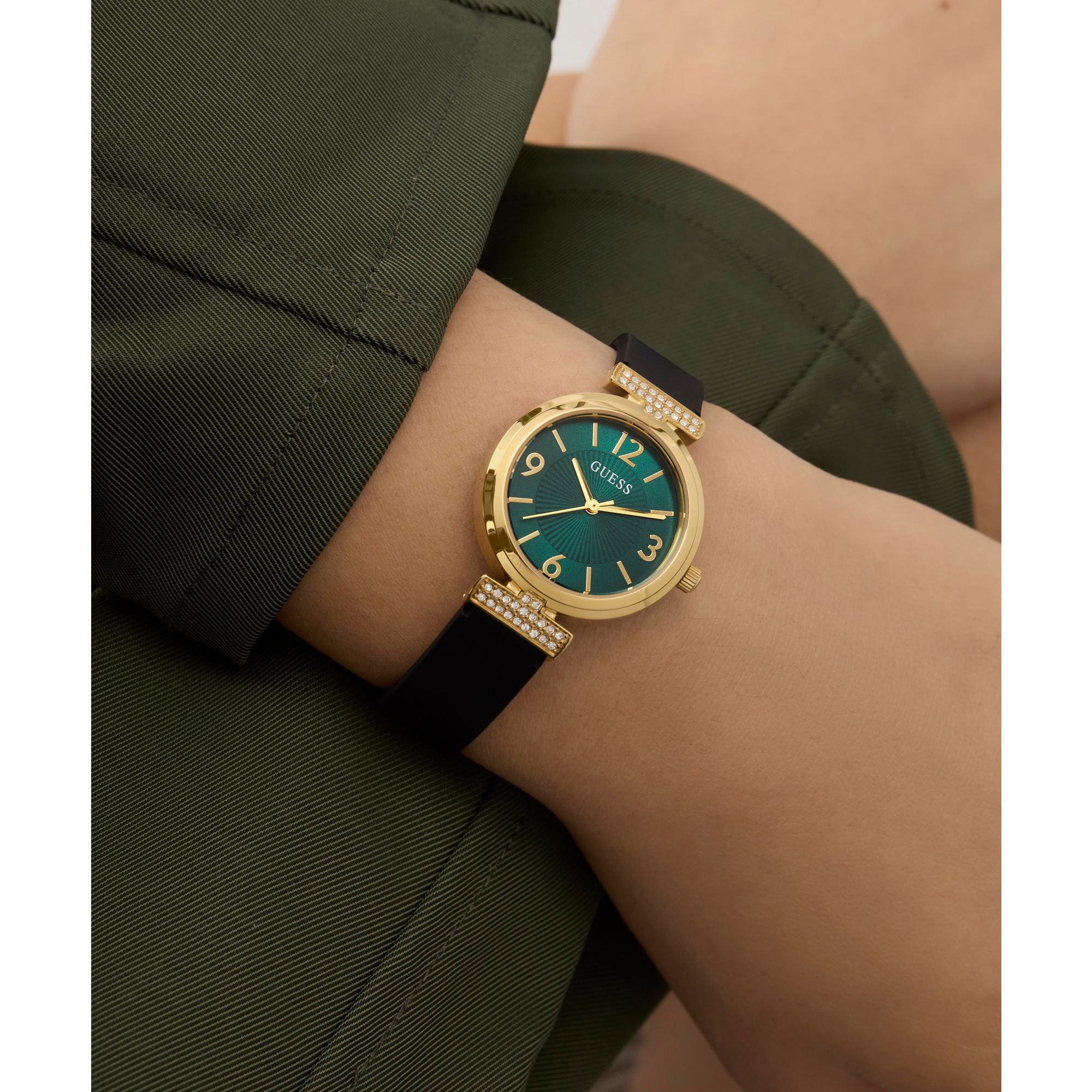 Guess GW0912L4 Watch - Box