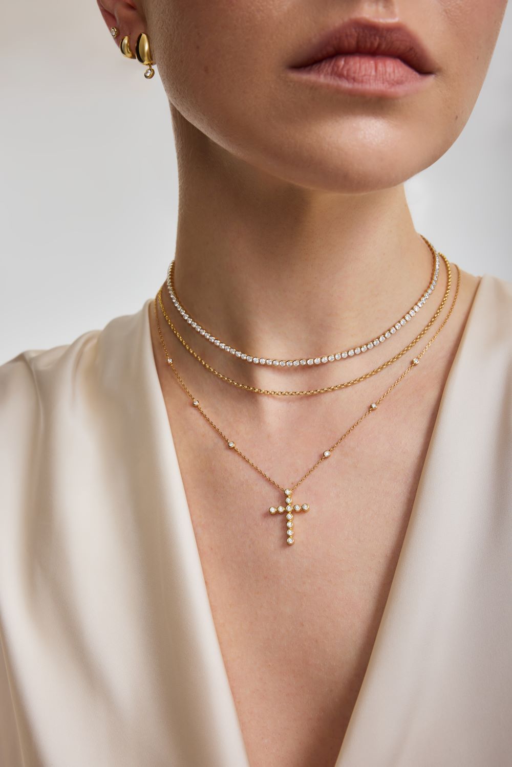 Ania Haie Gold Bezel-Set Station Necklace with Cross Pendant N076-08G N076-08G view 4