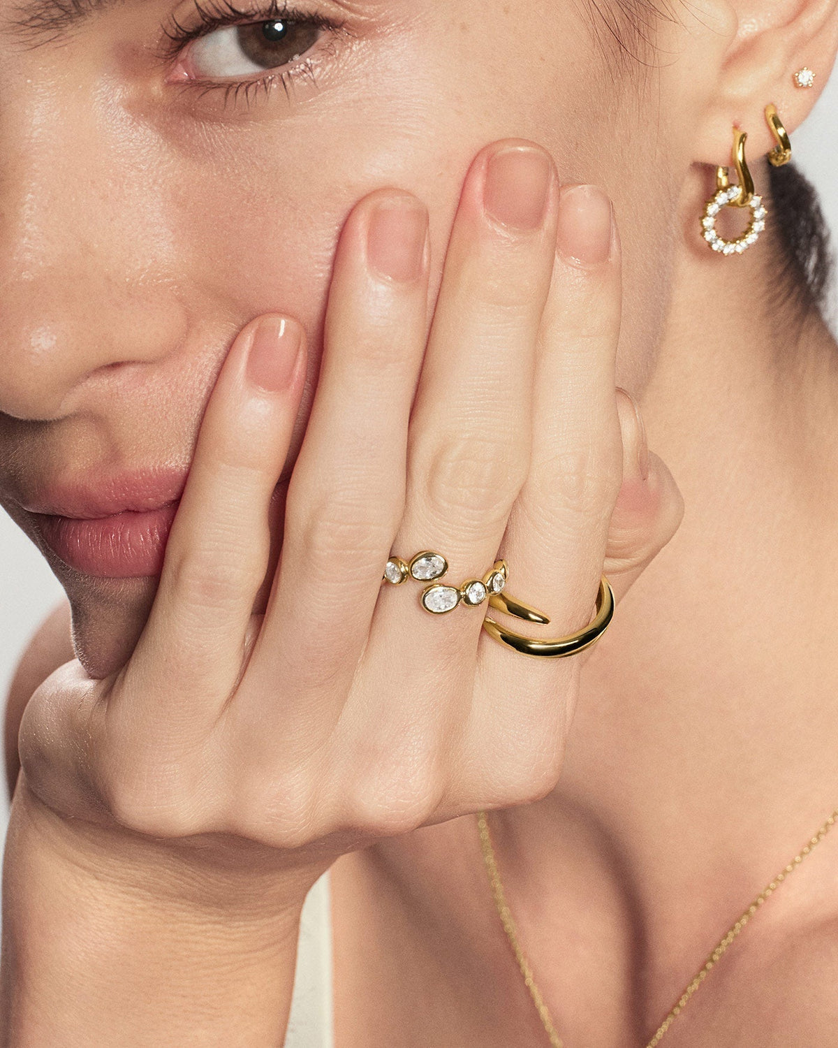 Ania Haie Gold Organic Pebble Spiral Bezel Adjustable Ring R076-01G R076-01G view 4