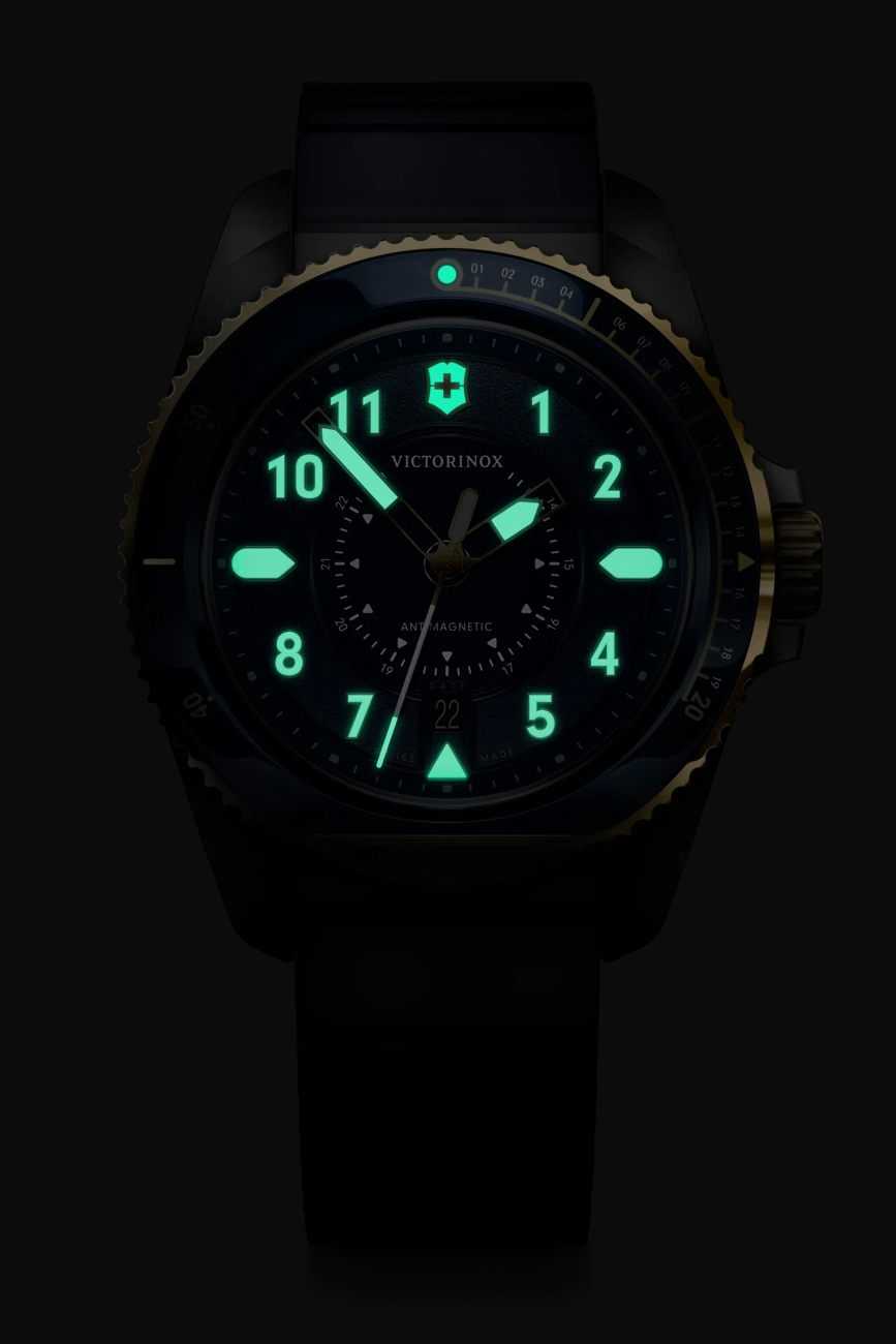 Victorinox Journey 1884 43mm Blue Rubber Strap Blue Dial Watch 242013