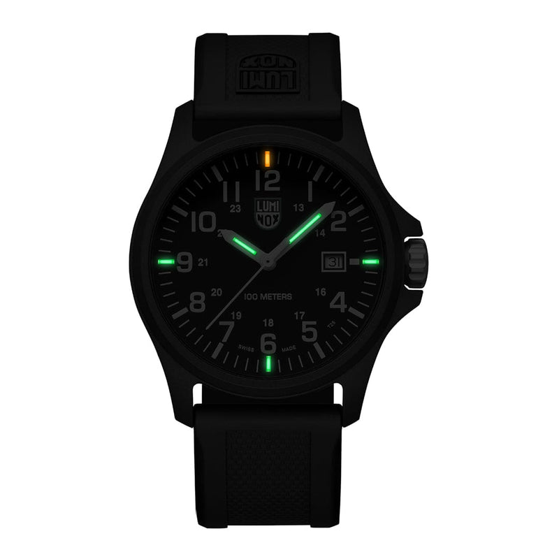Luminox Patagonia Carbonox Black Dial Black Rubber Strap Watch X2.2401