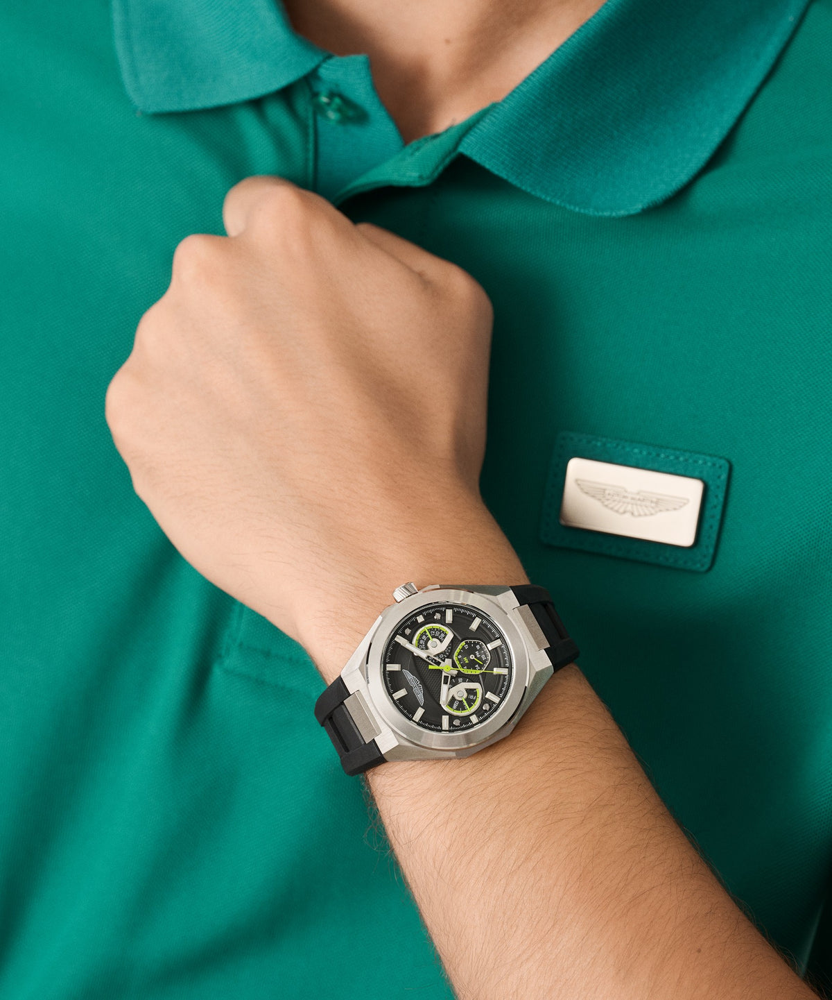 Aston Martin Thrill TKS MTRI1F502, on the wrist