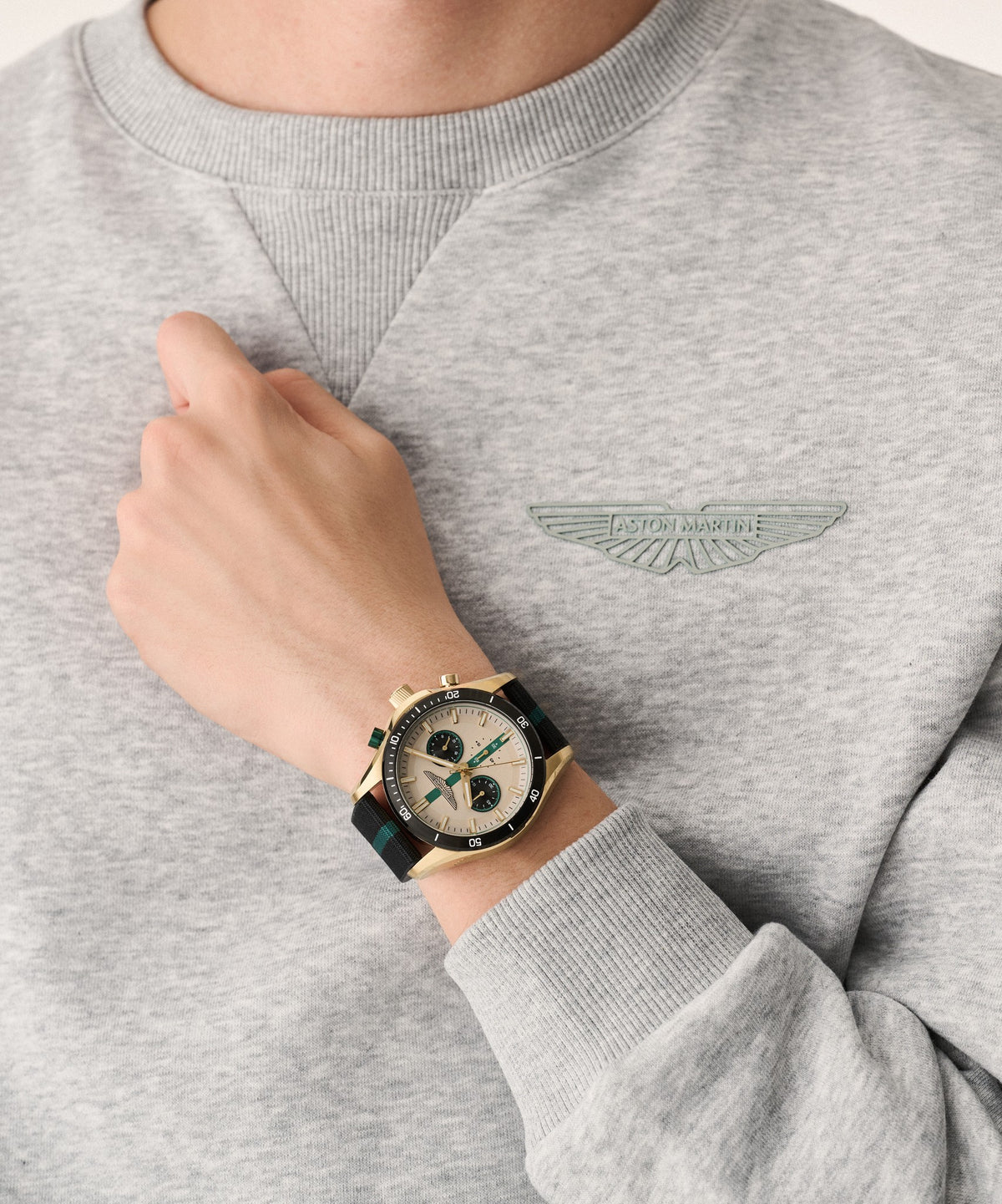 Aston Martin Thrill CLP MTRL1F601, on the wrist
