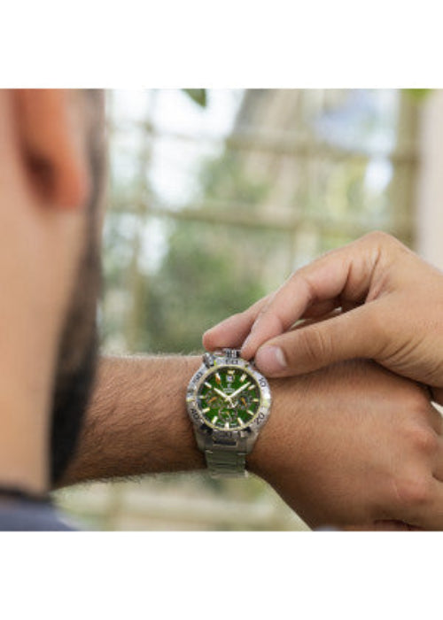 Festina Bullhead Green Dial Stainless Steel Bracelet Watch f20743/2