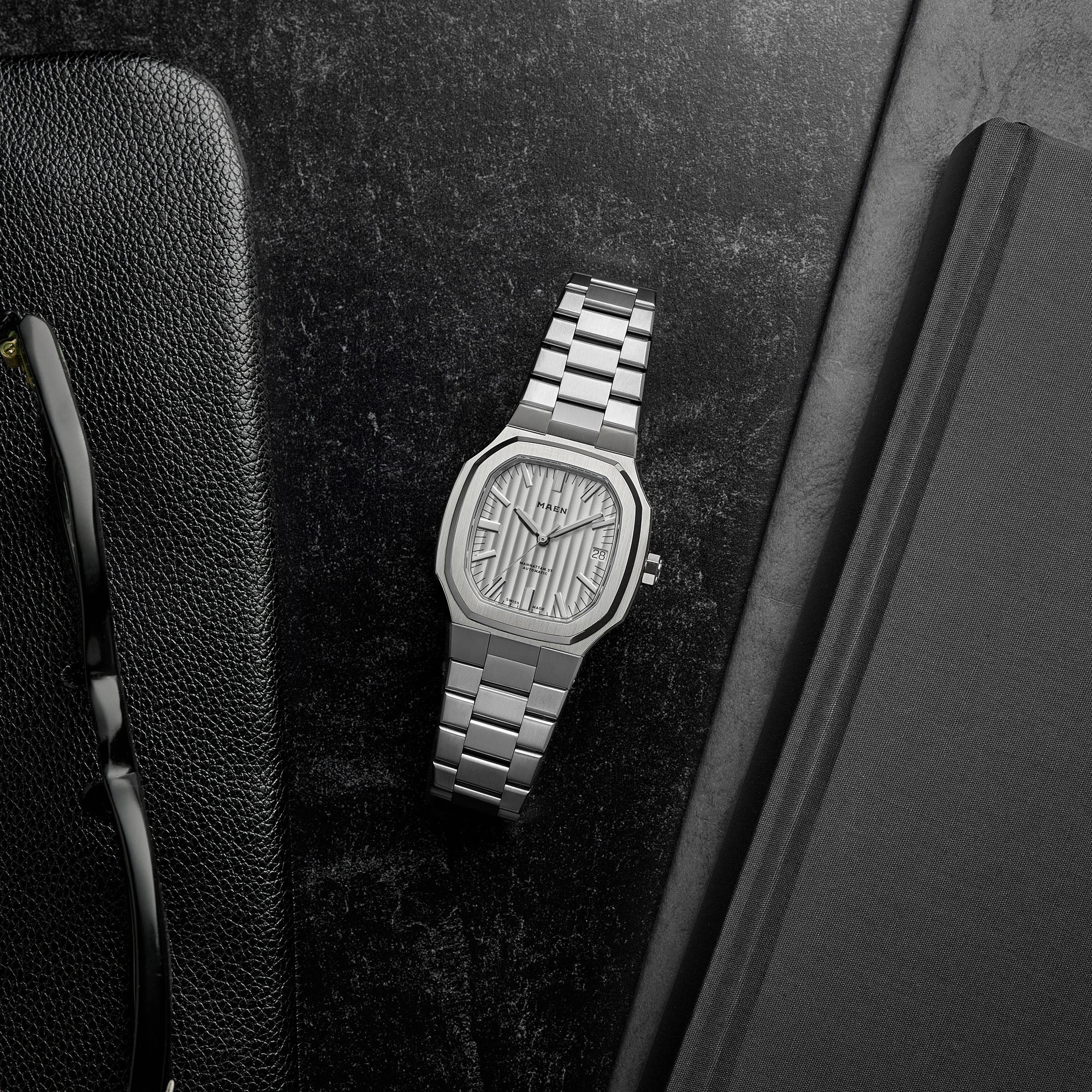 MAEN Manhattan 37 Silver Dial Date Display Automatic Watch M2.1.5