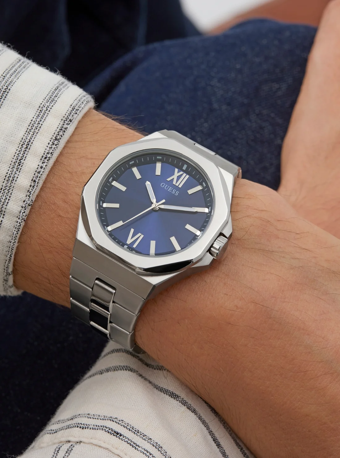Guess Mens Blue Dial Stainless Steel Watch GW0849G1