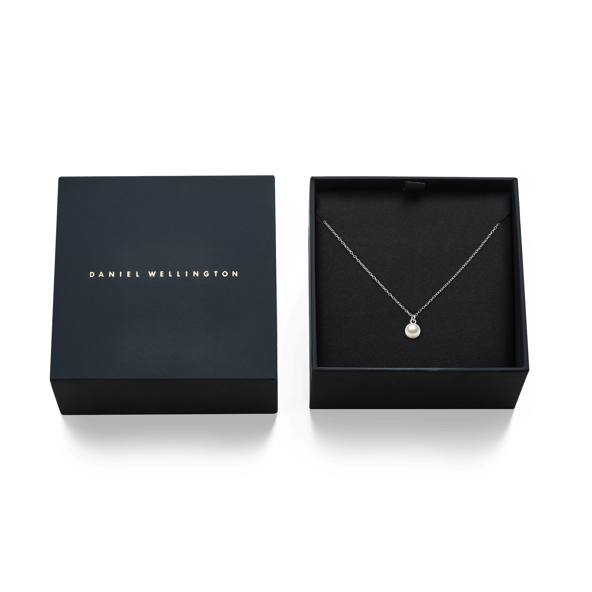 Daniel Wellington Pearl Necklace Silver