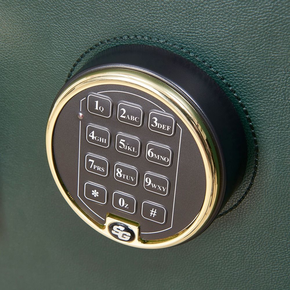 WOLF Athos 4 Piece Watch Winder Safe in Green, close-up of the digital keypad