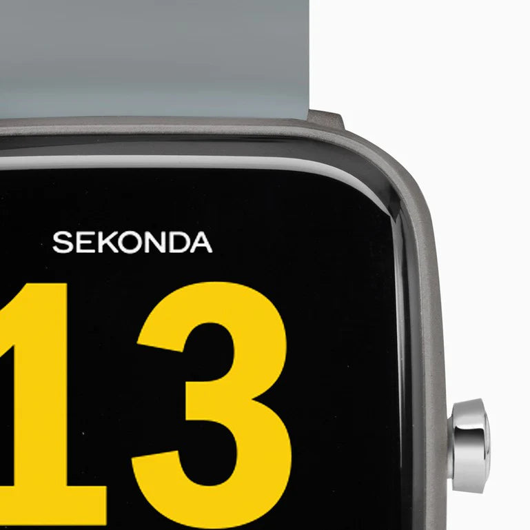 Digital watch face displaying the number 13 and the brand name Sekonda.