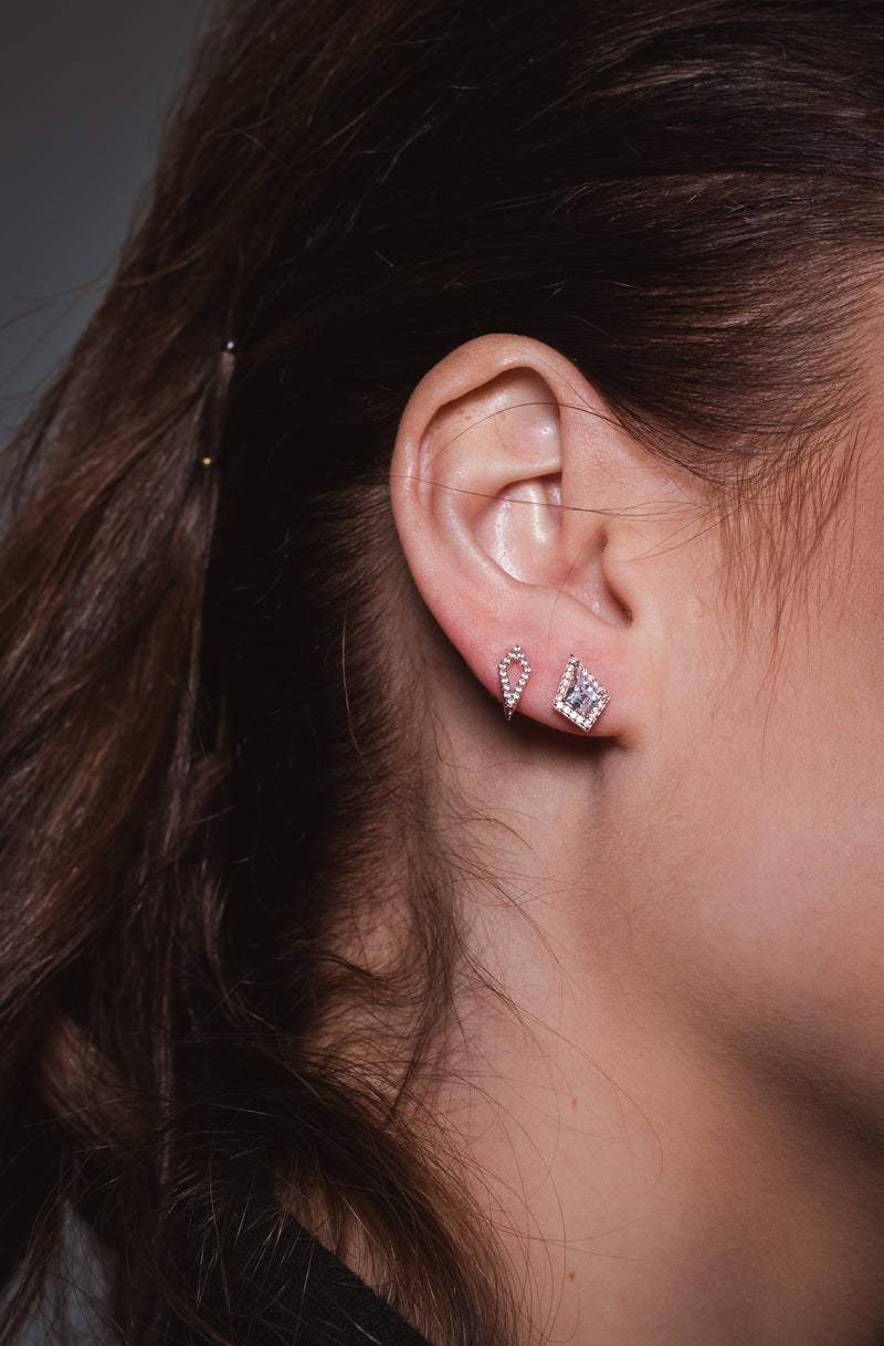 GEORGINI ROCK STAR SHIELD ROSE GOLD EARRINGS