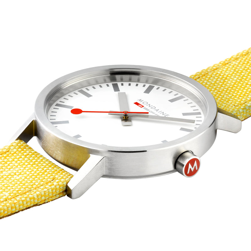 Mondaine Official Swiss Railways Classic: Petite Silver Case A658.30323.17SBE